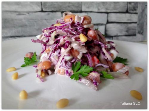 Салат из свиного сердца с фасолью. Салат из красной капусты со свиным сердцем и фасолью