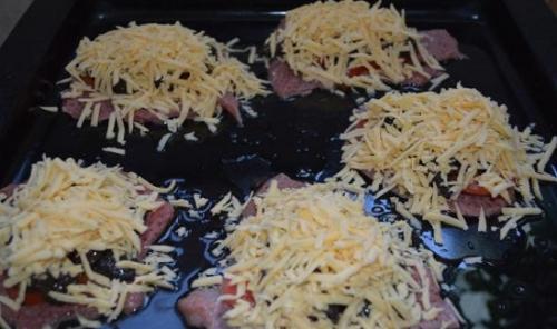 Диетические отбивные из говядины в духовке. Секрет от шеф-повара: приготовление вкусных говяжьих отбивных с томатами