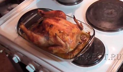 Курица с ананасами в духовке без сыра. Запечённая курица целиком с ананасами в духовке — самый вкусный рецепт