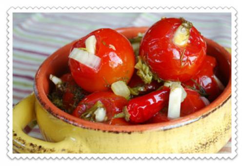 Помидоры под снегом с чесноком на зиму на 1 литр. Помидоры в снегу: рецепт на 3 литра