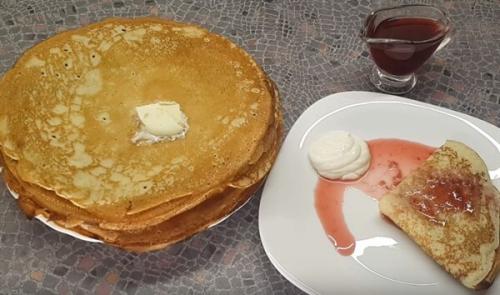 Рецепт заварных блинов на кефире тонкие с дырочками с кипятком. Как приготовить заварные блины на кефире и кипятке?