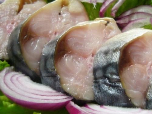 Рассол для скумбрии на литр воды. Как правильно засолить скумбрию в рассоле?