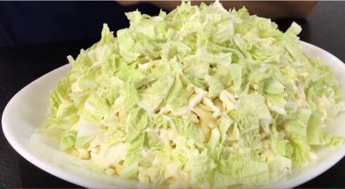 Салат Лебединый пух с огурцом. Рецепт салата лебединый пух пошаговый с фото