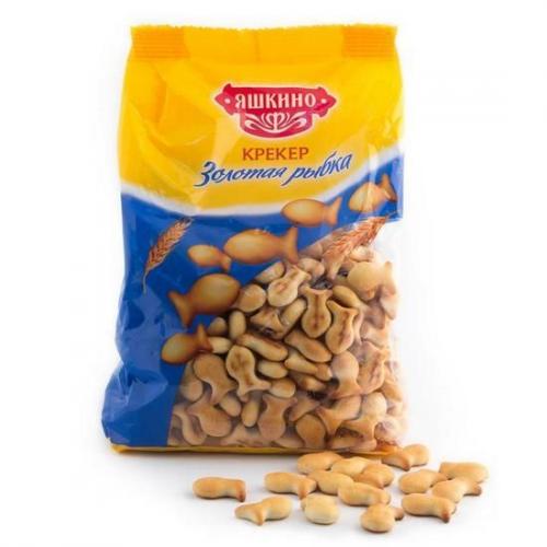 Торт из печенья Рыбки без выпечки со сгущенкой и сметаной. Все смешали — и готово!