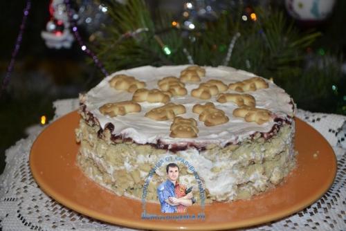 Торт из печенья юбилейное без выпечки со сгущенкой и сметаной. Рецепт торта без выпечки из печенья со сгущенкой и сметаной