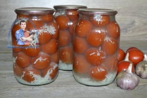Помидоры на зиму с чесноком под снегом пошаговый рецепт. Помидоры под снегом с чесноком на зиму. Рецепт на литровую баночку