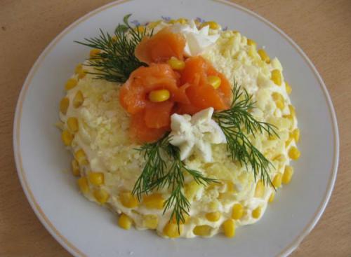 Семга под шубой с зеленым луком. Салат «Под шубой» с семгой: лучшие рецепты от кулинаров