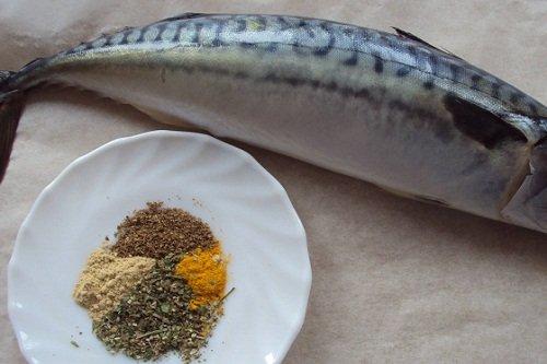 Как засолить скумбрию быстро. Рецепт засолки скумбрии целиком