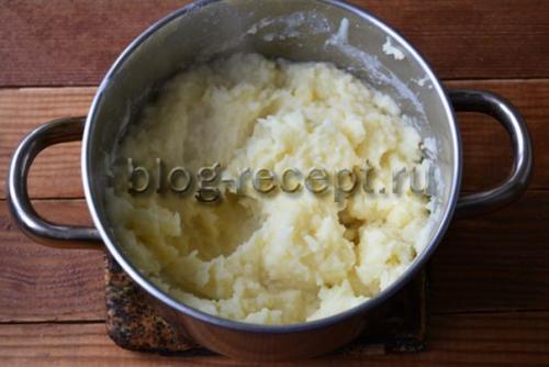 Как сварить вкусное пюре из картофеля с молоком пошаговый рецепт. Ингредиенты на 2-3 порции: