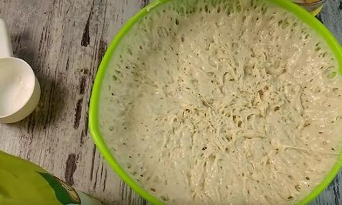 Быстрое Дрожжевое тесто для пиццы из сухих дрожжей. Дрожжевое тесто для пиццы — 5 рецептов теста на сухих дрожжах