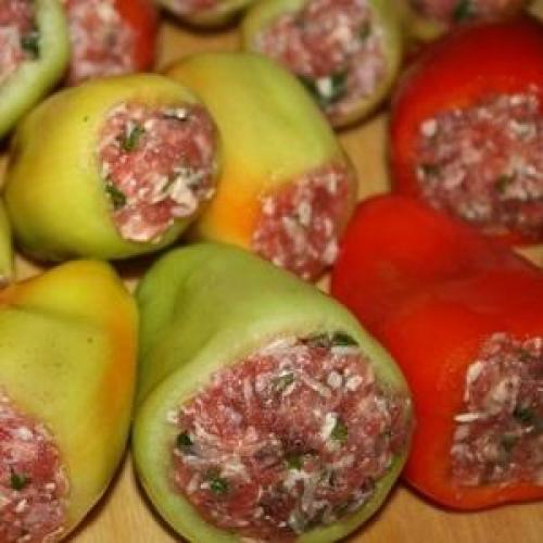 Как сохранить перец на зиму для фаршировки. Как заморозить перец на зиму для фаршировки: инструкция по приготовлению вкусной и полезной заготовки