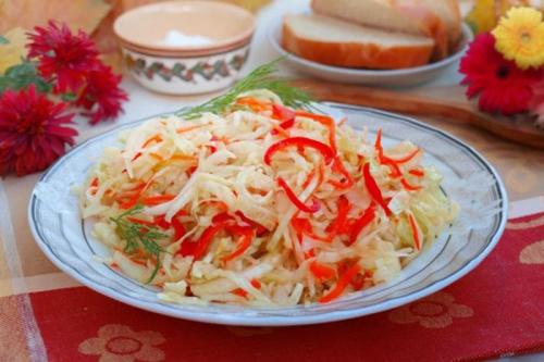 Капуста провансаль с изюмом. Со сладким перцем