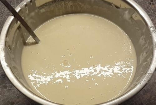 Рецепт заварных блинов на кефире тонкие с дырочками с кипятком. Как приготовить заварные блины на кефире и кипятке?