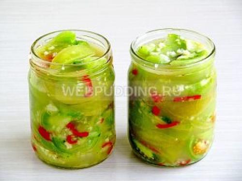 Салат кобра из красных помидор на зиму.