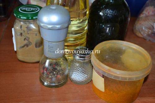 Как вкусно приготовить курицу кусочками. Как приготовить домашнюю курицу кусочками в духовке