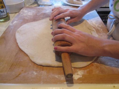 Как сделать розочки из яблок и слоеного теста. Ингредиенты: