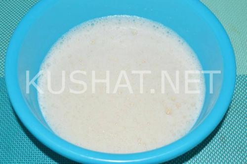 Розочки из слоеного теста с колбасой. Розочки из теста с колбасой – рецепт