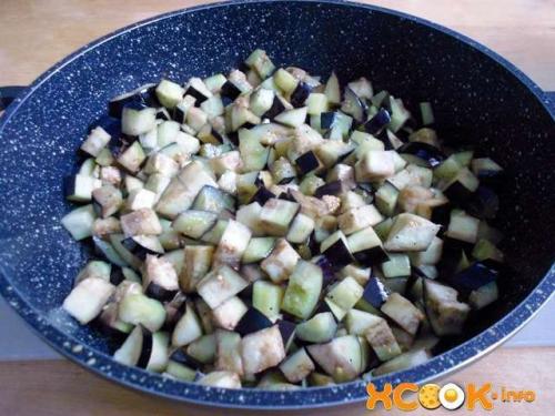 Как запечь баклажаны на сковороде для икры. Вкуснейшая икра баклажанная жареная – домашний пошаговый рецепт с фото, как ее приготовить
