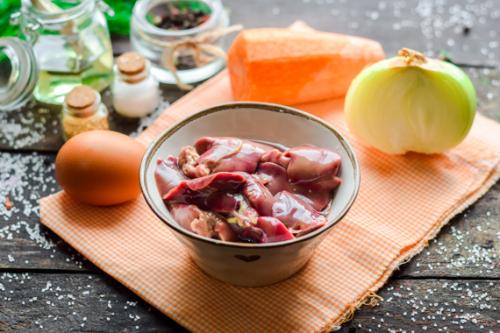 Печеночники с морковью и луком. Печеночные оладьи с морковью и луком