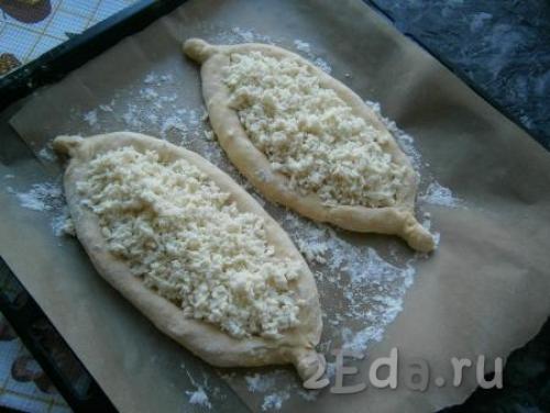 Тесто для хачапури по-аджарски на кефире. Хачапури по-аджарски на кефире