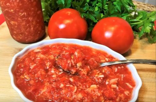 Закуска на зиму из хрена. Хреновая закуска – хреновина: 5 домашних рецептов вкусной закуски на зиму