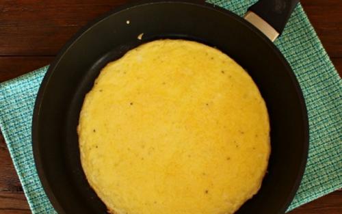 Яичные блинчики без крахмала для салата рецепт. Сырный салат из блинчиков.