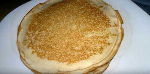 Заварные блины на кефире и кипятке с дырочками рецепт. Заварные блины на кефире и кипятке с дырочками, как у бабушки