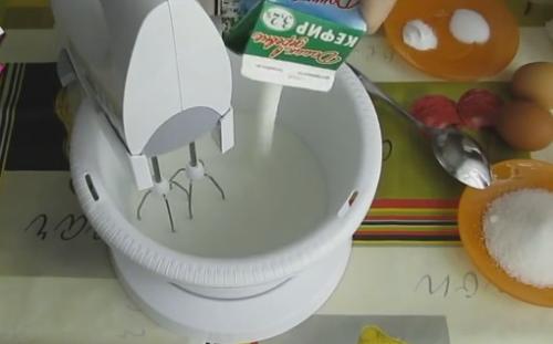 Вкусные блины на кефире в дырочку с кипятком. Рецепт тонких блинов с дырочками на 1 литр кефира