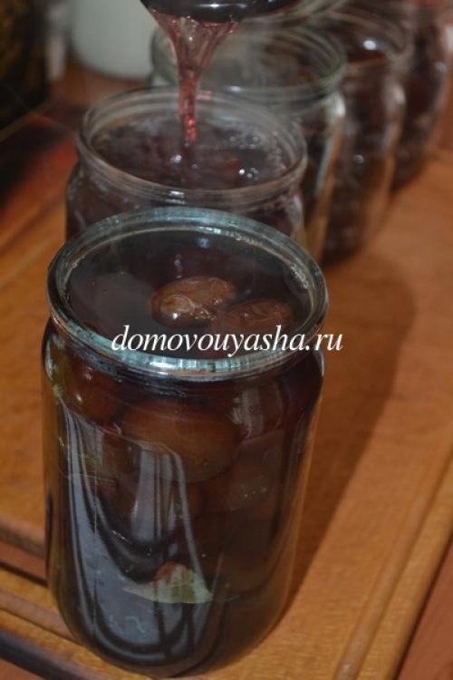 Слива Угорка маринованная рецепт. Маринованные сливы, рецепт с пошаговыми фотографиями