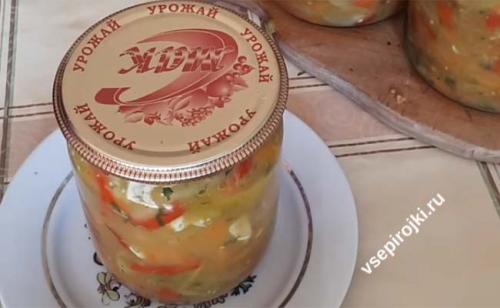 Очень вкусный салат из зеленых помидор на зиму – пальчики оближешь!