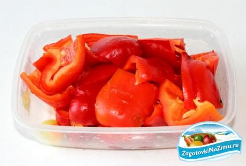 Заправка для борща на зиму из помидор и перца. Заправка для борща из помидор и болгарского перца. Рецепт с пошаговыми фото