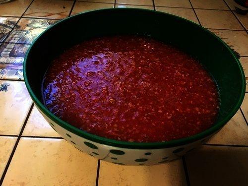 Закуска из хрена с помидорами на зиму рецепты. Помидоры с хреном и чесноком