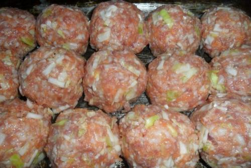 Ленивые голубцы в духовке в томатно-сметанном соусе рецепт. Подробный рецепт ленивых голубцов в томатно-сметанном соусе