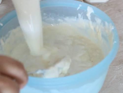 Блины на кефире и молоке без яиц. Тонкие блинчики без яиц на кефире и молоке