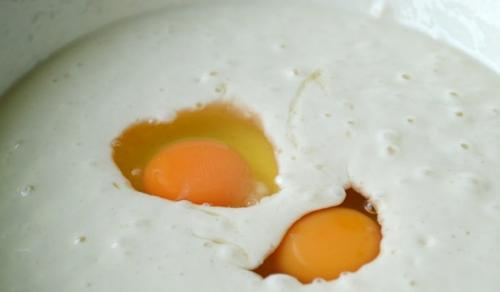 Заварные блины на кефире рецепт тонкие с дырочками. Тонкие блины на кефире с дырочками – рецепт на кипятке