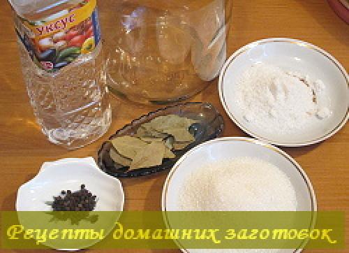 Капуста квашеная быстрого приготовления в рассоле с уксусом и маслом и морковью. Квашеная капуста в рассоле с уксусом