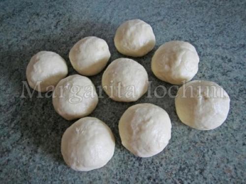 Мини-пиццы из творожного теста