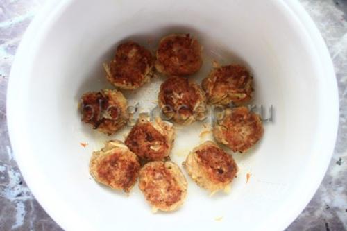 Ленивые голубцы в сметанном соусе в мультиварке. Ингредиенты: