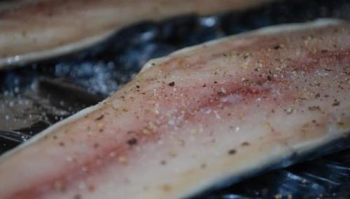 Посол скумбрии целиком сухим способом в домашних условиях. Сухой посол скумбрии в домашних условиях