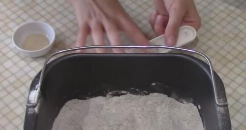 Хлеб из ржаной муки в хлебопечке. Ржаной хлеб в хлебопечке — вкусные домашние рецепты