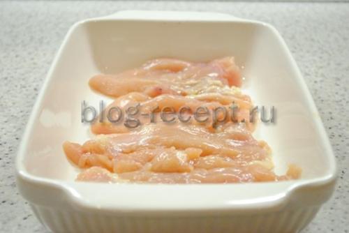 Куриное филе с ананасами и с сыром. Куриное филе с ананасом и сыром в духовке: рецепт с фото