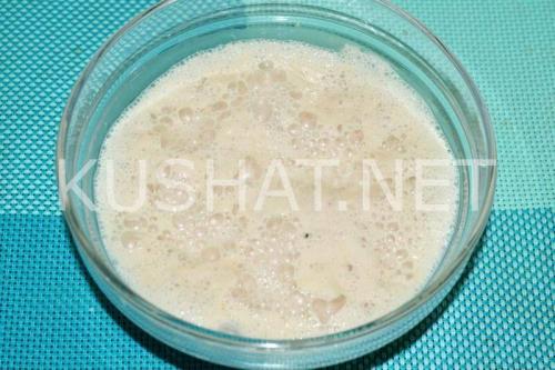 Розочки из слоеного теста с колбасой. Розочки из теста с колбасой – рецепт