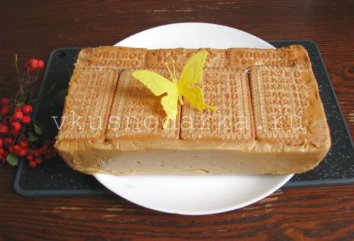 Торт из печенья и сгущенки и творога. Торт из печенья без выпечки с творогом и сгущенкой — К новогоднему столу 2019