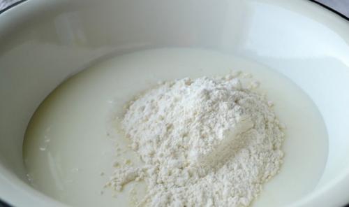 Заварные блины на кефире рецепт тонкие с дырочками. Тонкие блины на кефире с дырочками – рецепт на кипятке