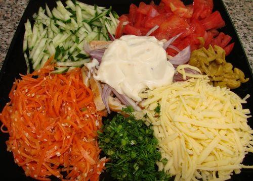 Салат радуга слоями. Салат «Радуга»: классические и необычные рецепты с фото