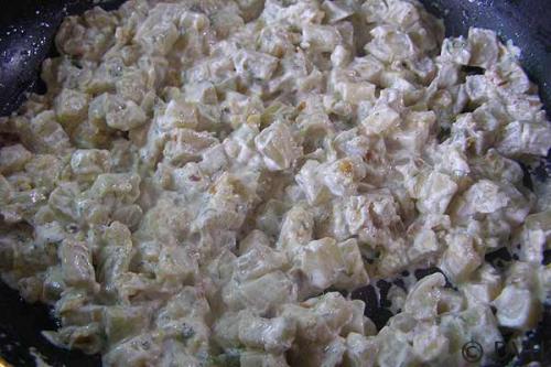 Баклажаны тушеные в сметане, как грибы