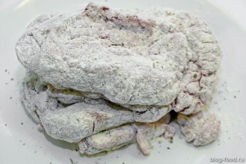 Отбивные из говядины с подливкой. Отбивные из говяжьей вырезки