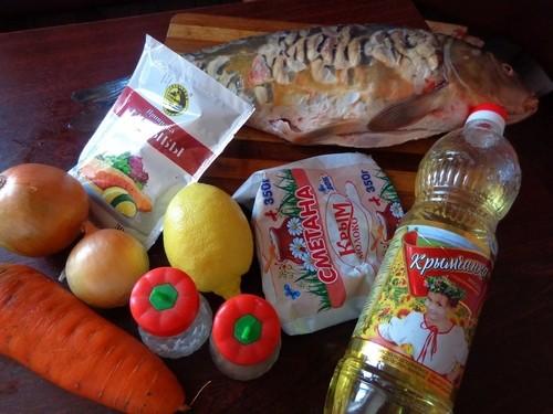 Рецепт карпа фаршированного запеченного в духовке в фольге с овощами. Карп запеченный с овощами