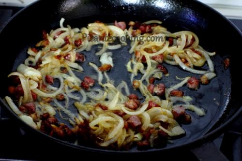 Вареники с картошкой и квашеной капустой. Вареники с картофелем и квашеной капустой