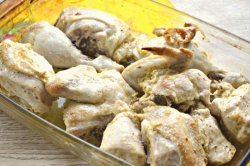 Приготовить курицу в духовке кусочками с майонезом. Как приготовить курицу кусочками в майонезе в духовке